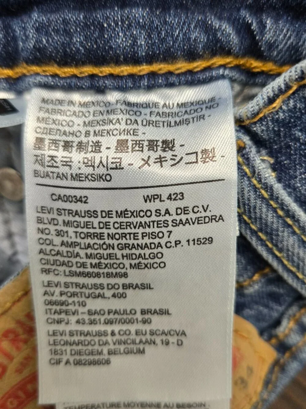Levis 541 Athletic Taper Jeans Mens 36x34 (Fits 36x33) Blue Stretch Denim Pants